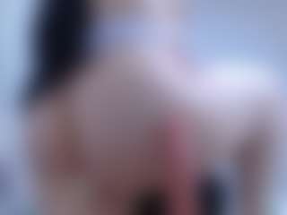 isabel-24's Live Sex Cam Show