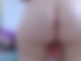 isabel-24's Live Sex Cam Show