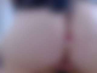 isabel-24's Live Sex Cam Show