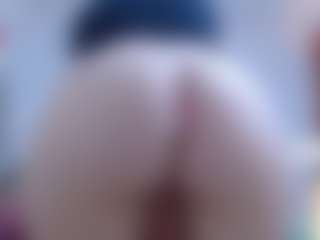 isabel-24's Live Sex Cam Show