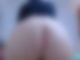 isabel-24's Live Sex Cam Show
