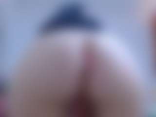 isabel-24's Live Sex Cam Show