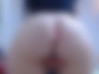 isabel-24's Live Sex Cam Show