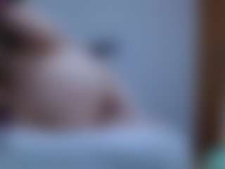 isabel-24's Live Sex Cam Show