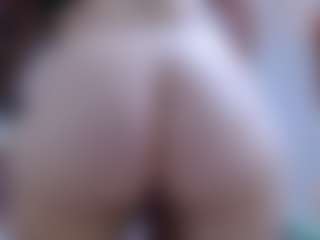 isabel-24's Live Sex Cam Show