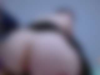 isabel-24's Live Sex Cam Show