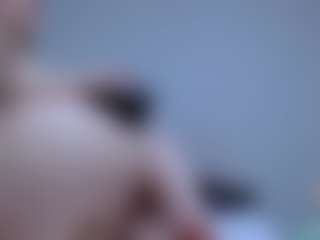 isabel-24's Live Sex Cam Show