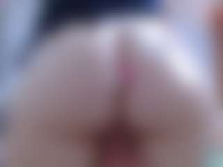 isabel-24's Live Sex Cam Show
