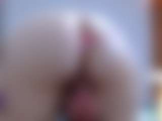 isabel-24's Live Sex Cam Show