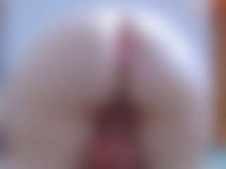 isabel-24's Live Sex Cam Show