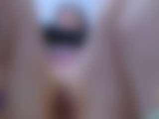 isabel-24's Live Sex Cam Show