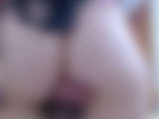 isabel-24's Live Sex Cam Show