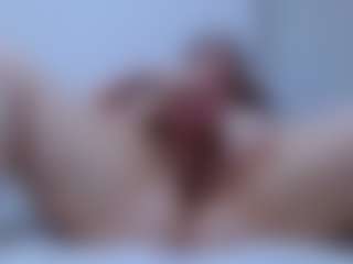 isabel-24's Live Sex Cam Show