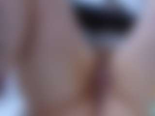isabel-24's Live Sex Cam Show