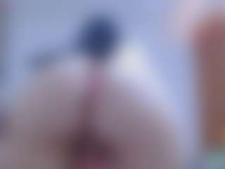isabel-24's Live Sex Cam Show