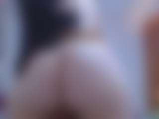 isabel-24's Live Sex Cam Show