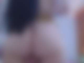 isabel-24's Live Sex Cam Show