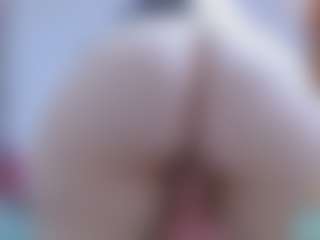 isabel-24's Live Sex Cam Show