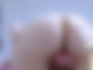 isabel-24's Live Sex Cam Show