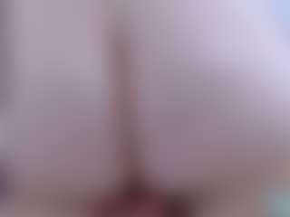 isabel-24's Live Sex Cam Show