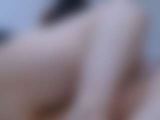 isabel-24's Live Sex Cam Show