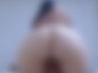 isabel-24's Live Sex Cam Show
