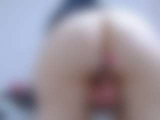 isabel-24's Live Sex Cam Show