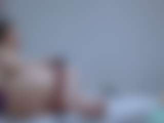 isabel-24's Live Sex Cam Show