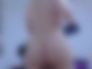 isabel-24's Live Sex Cam Show