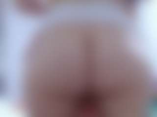 isabel-24's Live Sex Cam Show