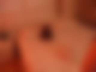 Live cam show with LilyCollins18 - Gray Eyes on 1on1-livenow