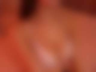 Live cam show with LilyCollins18 - Gray Eyes on Camsoda Late Night