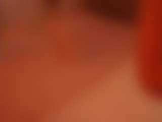 Live cam show with LilyCollins18 - Cute on Hubzter Live