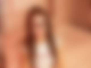 Live cam show with LilyCollins18 - Normal on CamSodaAdn