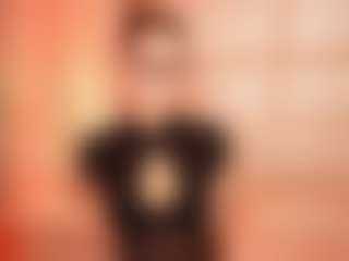 Live cam show with LilyCollins18 - Body Massage on boobsie.com