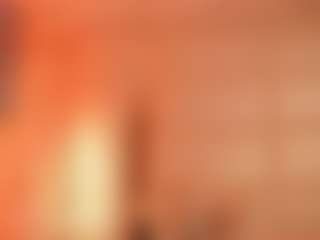 LilyCollins18's Live Sex Cam Show