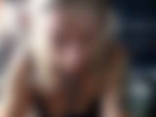 Live cam show with Lollyfox - Middle Aged on livesuperchat.net