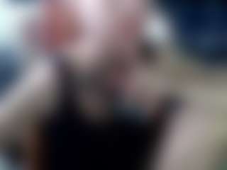 Live cam show with Lollyfox - Blonde Hair Middle Aged on friskycurves.com