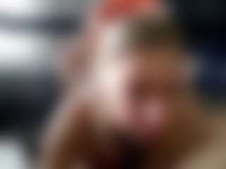 Live cam show with Lollyfox - Middle Aged on Camming Site