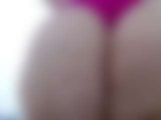 Live cam show with pamelaa-19 - Blonde Hair on Camversity