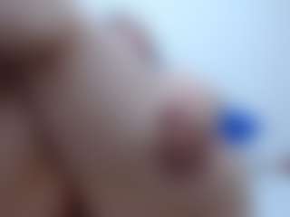 pamelaa-19's Live Sex Cam Show