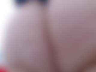pamelaa-19's Live Sex Cam Show
