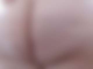 pamelaa-19's Live Sex Cam Show