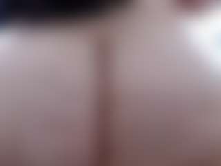 pamelaa-19's Live Sex Cam Show