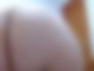 pamelaa-19's Live Sex Cam Show