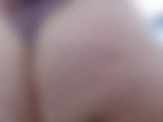 pamelaa-19's Live Sex Cam Show