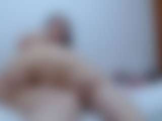pamelaa-19's Live Sex Cam Show