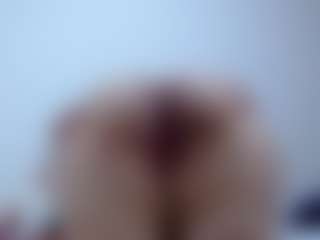 pamelaa-19's Live Sex Cam Show