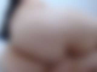 pamelaa-19's Live Sex Cam Show