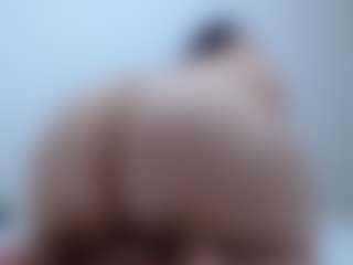 Live cam show with pamelaa-19 - Blonde Hair on SpankPalCams